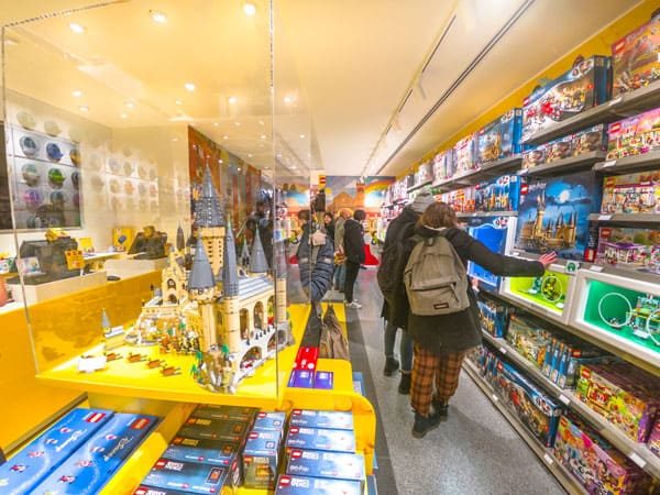 8 Real Ways to Get Free LEGO Sets and Pieces
