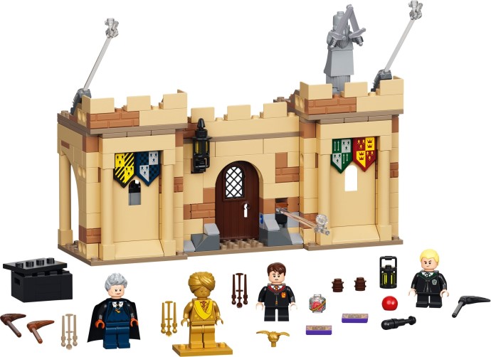 LEGO 76395 Hogwarts First Flying Lesson